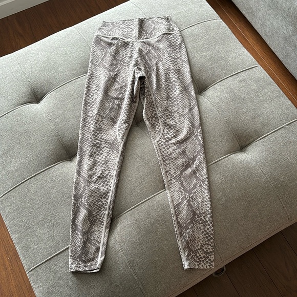 Balance / Vitality Ascend Leggings - Picture 1 of 2